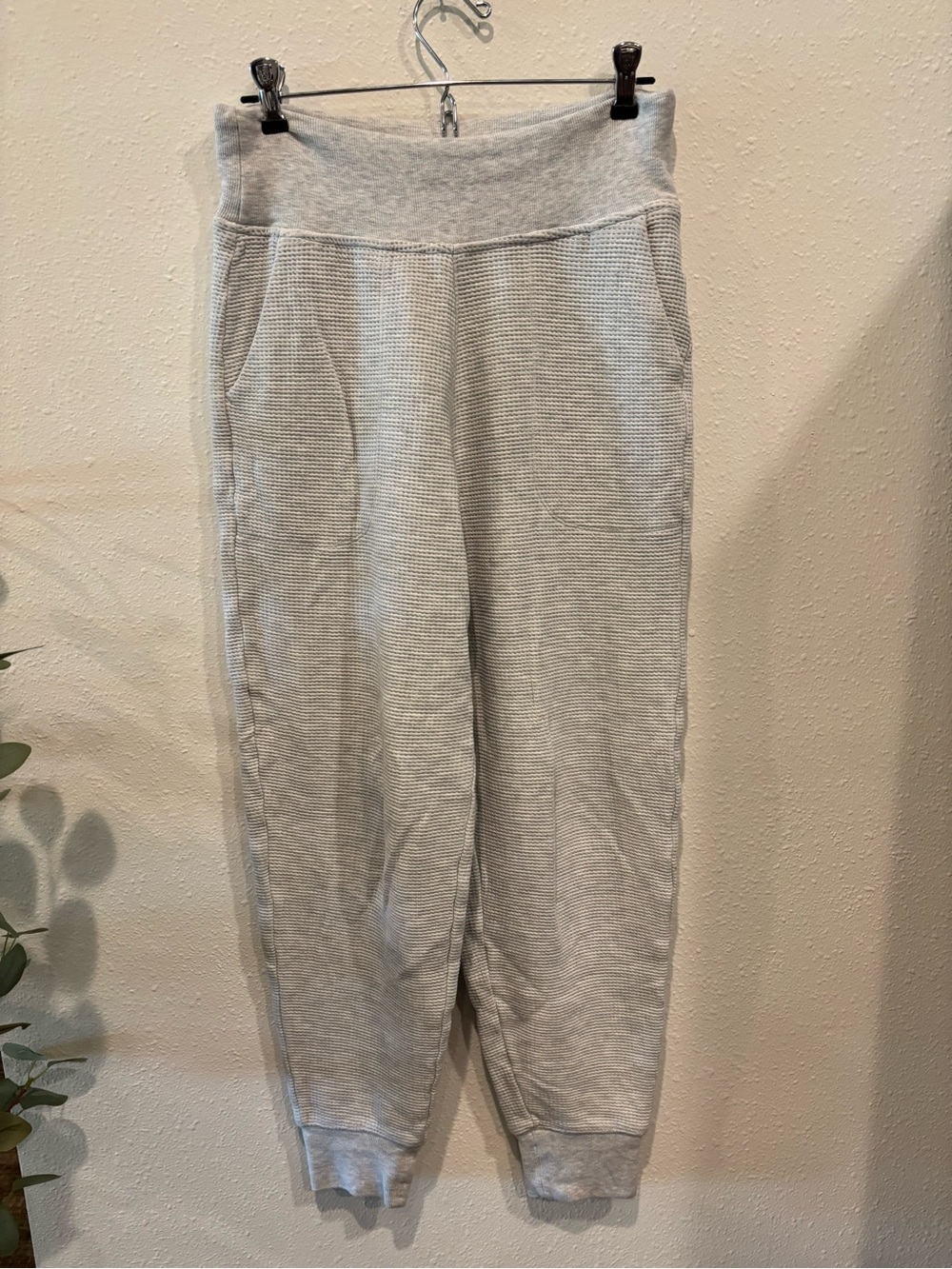 Athleta Light Gray waffle knit Jogger Pants small